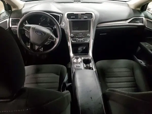 3FA6P0HDXLR107631 2020 FORD FUSION - Image 8