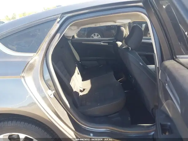 3FA6P0HDXLR108763 2020 FORD FUSION - Image 8