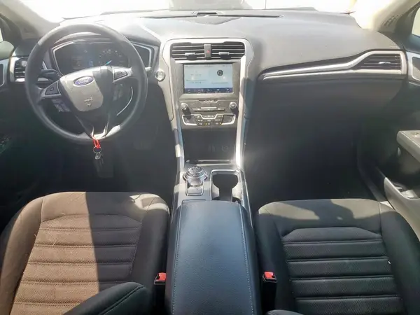3FA6P0HDXLR111145 2020 FORD FUSION - Image 8