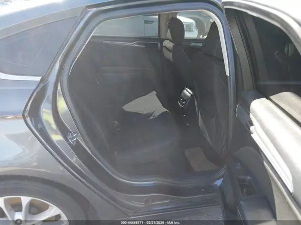 3FA6P0HDXLR112909 2020 FORD FUSION - Image 8