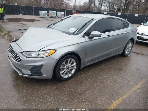 3FA6P0HDXLR114577 2020 FORD FUSION - Image 2