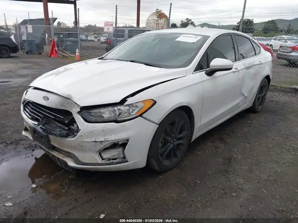3FA6P0HDXLR120296 2020 FORD FUSION - Image 2