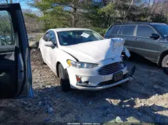 3FA6P0HDXLR121044 2020 FORD FUSION