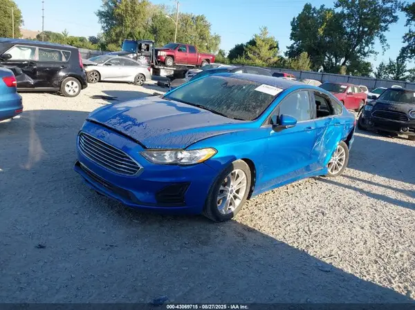 3FA6P0HDXLR135302 2020 FORD FUSION - Image 2