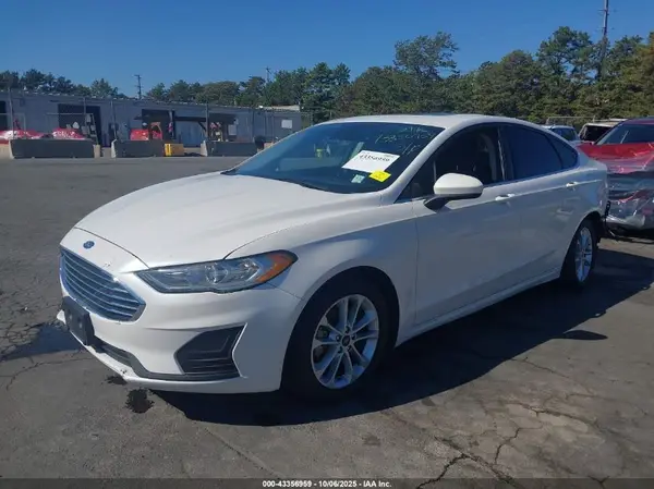 3FA6P0HDXLR140659 2020 FORD FUSION - Image 2