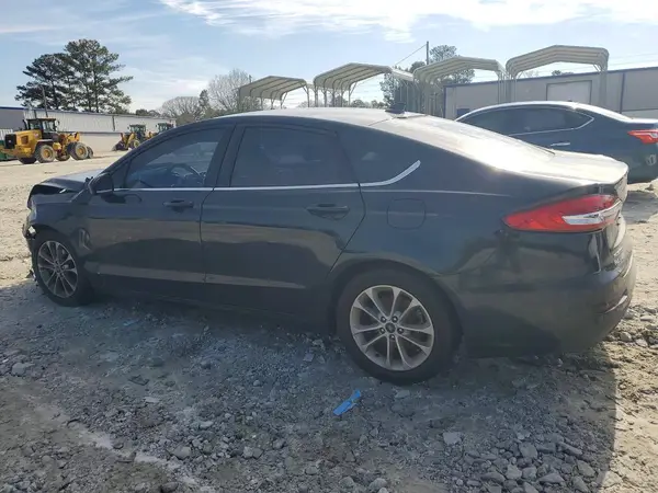 3FA6P0HDXLR142945 2020 FORD FUSION - Image 2