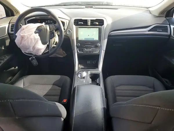 3FA6P0HDXLR142945 2020 FORD FUSION - Image 8