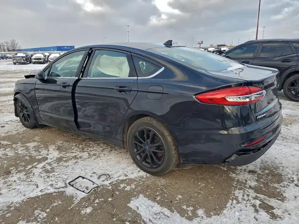 3FA6P0HDXLR145862 2020 FORD FUSION - Image 2