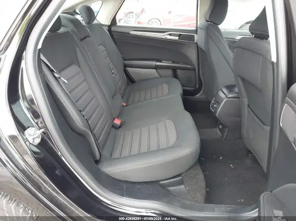 3FA6P0HDXLR147241 2020 FORD FUSION - Image 8