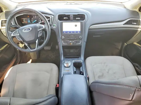 3FA6P0HDXLR147563 2020 FORD FUSION - Image 8
