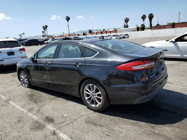 3FA6P0HDXLR150768 2020 FORD FUSION - Image 2