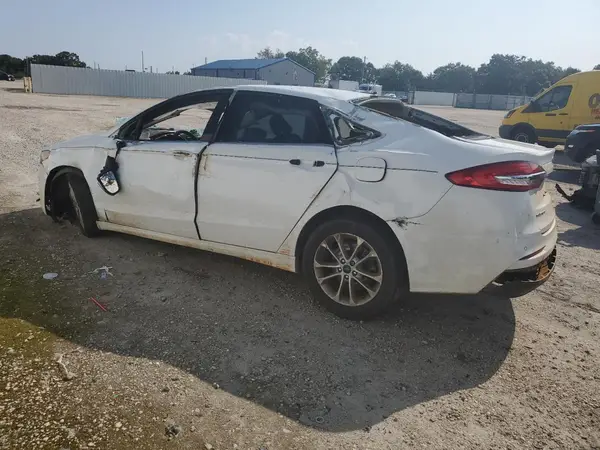3FA6P0HDXLR159714 2020 FORD FUSION - Image 2