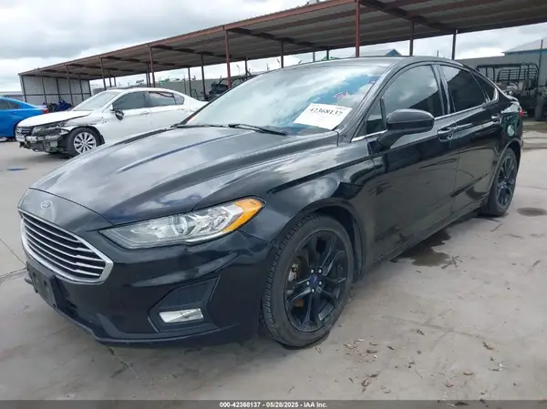 3FA6P0HDXLR169191 2020 FORD FUSION - Image 2