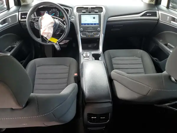 3FA6P0HDXLR172673 2020 FORD FUSION - Image 8
