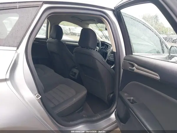 3FA6P0HDXLR176366 2020 FORD FUSION - Image 8