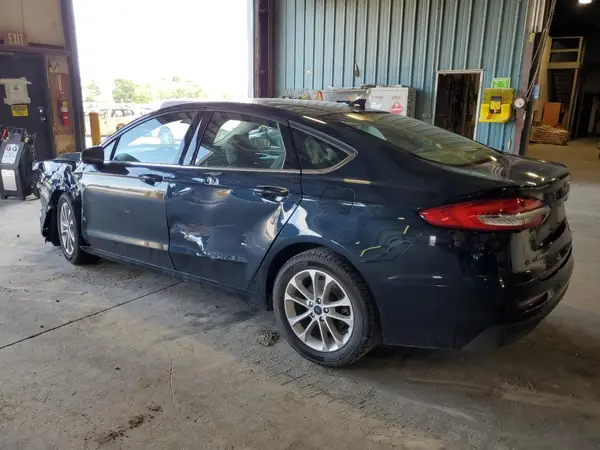 3FA6P0HDXLR178151 2020 FORD FUSION - Image 2