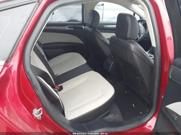3FA6P0HDXLR184922 2020 FORD FUSION - Image 8
