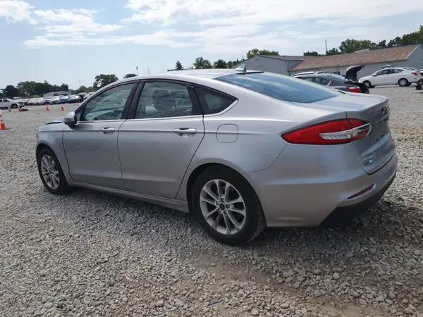 3FA6P0HDXLR186346 2020 FORD FUSION - Image 2