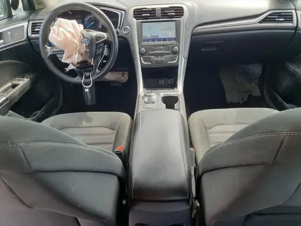 3FA6P0HDXLR186346 2020 FORD FUSION - Image 8