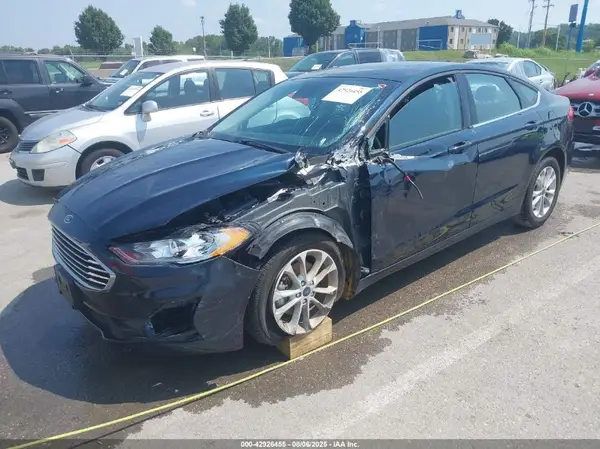 3FA6P0HDXLR187397 2020 FORD FUSION - Image 2
