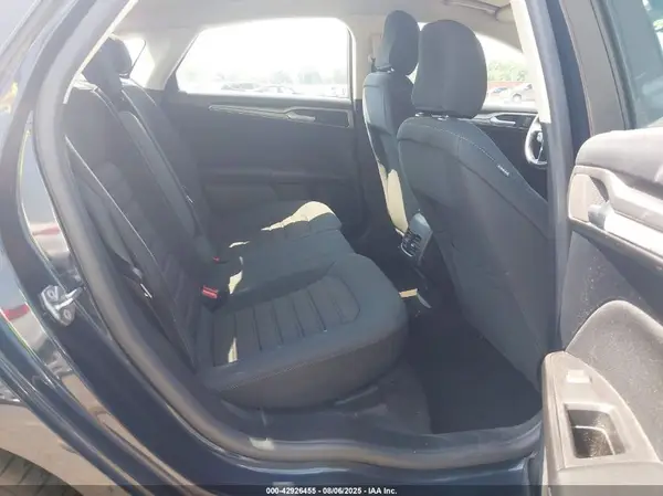 3FA6P0HDXLR187397 2020 FORD FUSION - Image 8