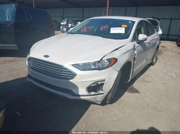 3FA6P0HDXLR188288 2020 FORD FUSION - Image 2