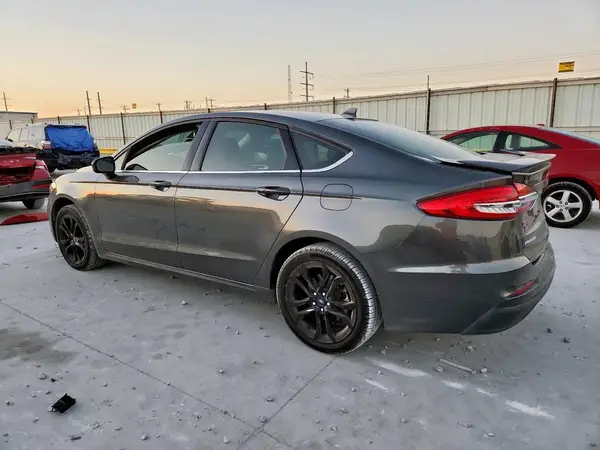 3FA6P0HDXLR188405 2020 FORD FUSION - Image 2