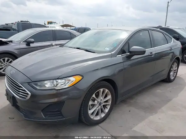 3FA6P0HDXLR188646 2020 FORD FUSION - Image 2