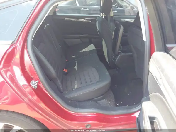 3FA6P0HDXLR197377 2020 FORD FUSION - Image 8