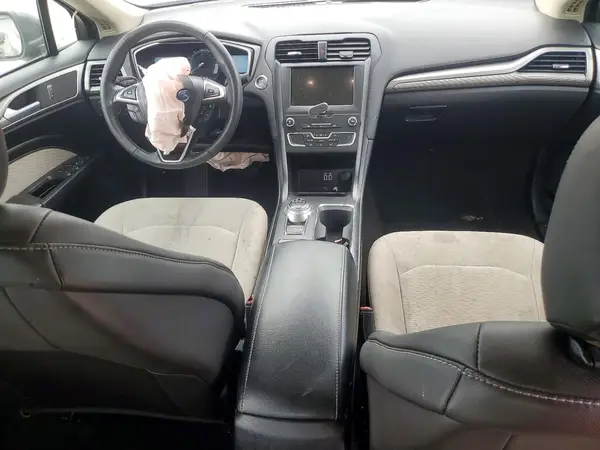 3FA6P0HDXLR201377 2020 FORD FUSION - Image 8