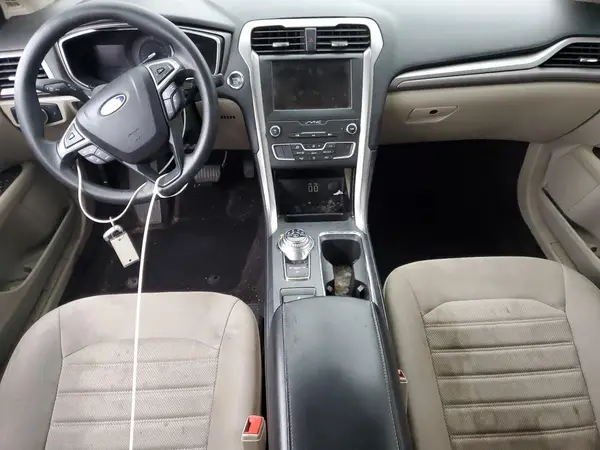 3FA6P0HDXLR209110 2020 FORD FUSION - Image 8