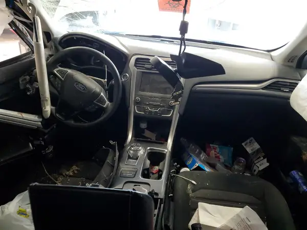 3FA6P0HDXLR224920 2020 FORD FUSION - Image 8