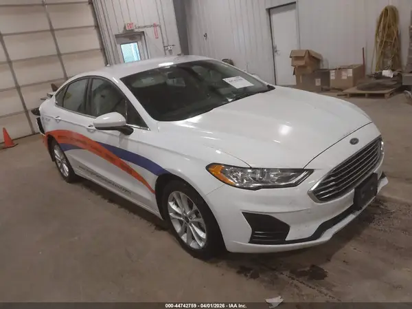 3FA6P0HDXLR231107 2020 FORD FUSION - Image 1