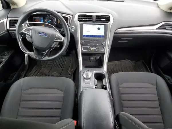 3FA6P0HDXLR246805 2020 FORD FUSION - Image 8