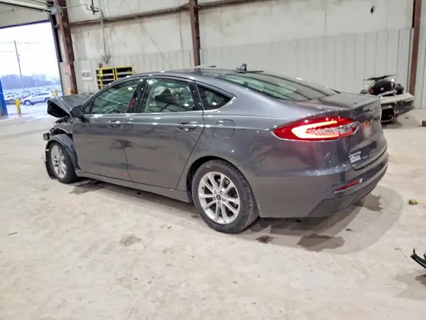 3FA6P0HDXLR246934 2020 FORD FUSION - Image 2