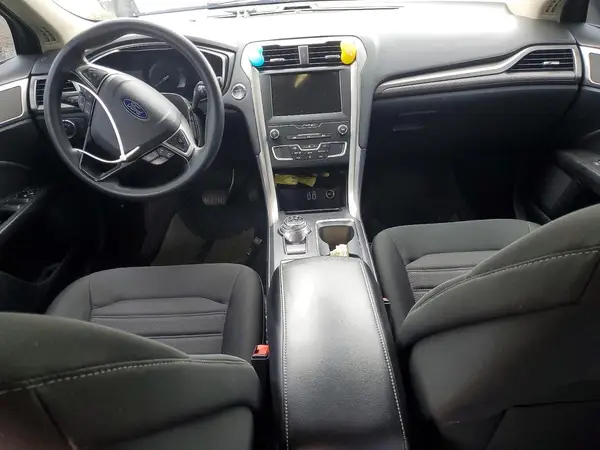 3FA6P0HDXLR251275 2020 FORD FUSION - Image 8