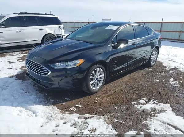 3FA6P0HDXLR254158 2020 FORD FUSION - Image 2