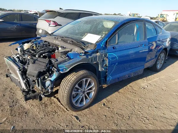 3FA6P0HDXLR257562 2020 FORD FUSION - Image 2