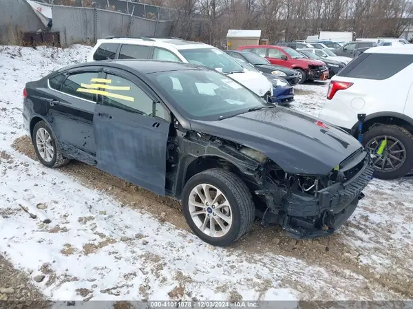 3FA6P0HDXLR261188 2020 FORD FUSION - Image 1