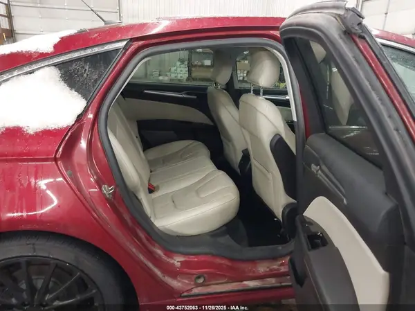 3FA6P0K90GR380782 2016 FORD FUSION - Image 8