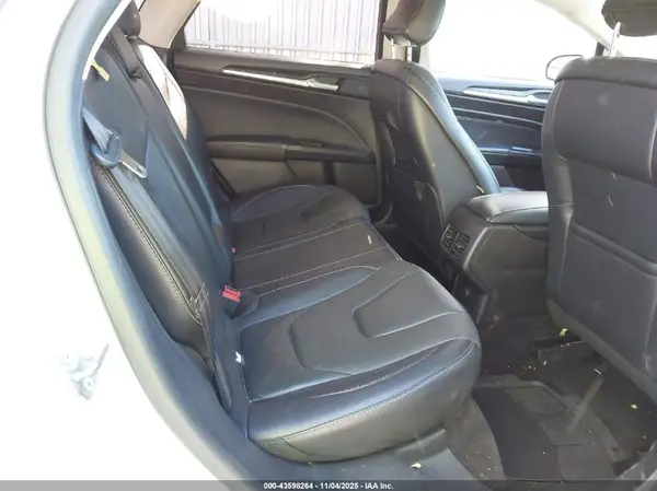 3FA6P0K90JR216049 2018 FORD FUSION - Image 8