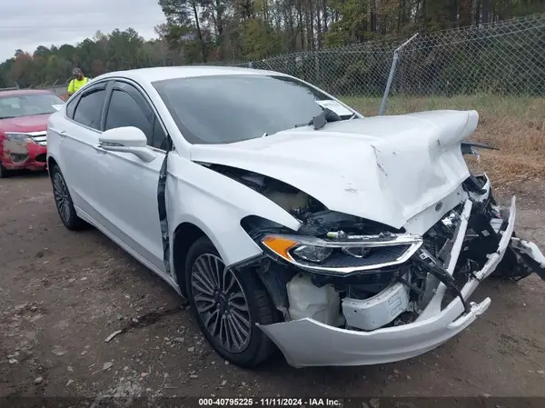 3FA6P0K90JR281676 2018 FORD FUSION - Image 1