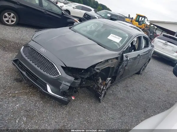 3FA6P0K90LR259681 2020 FORD FUSION - Image 2