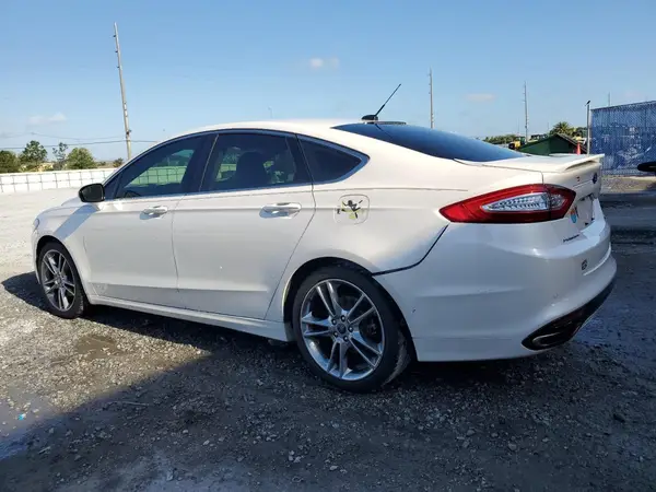 3FA6P0K91GR205585 2016 FORD FUSION - Image 2
