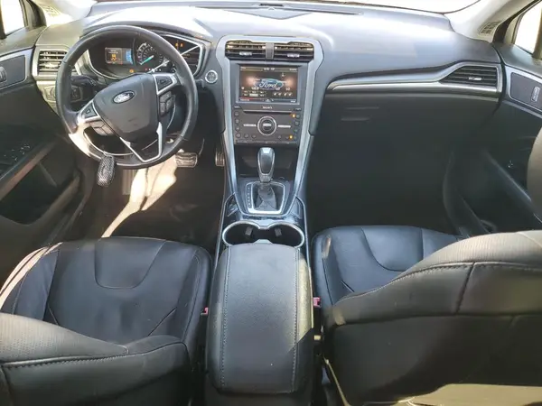 3FA6P0K91GR205585 2016 FORD FUSION - Image 8