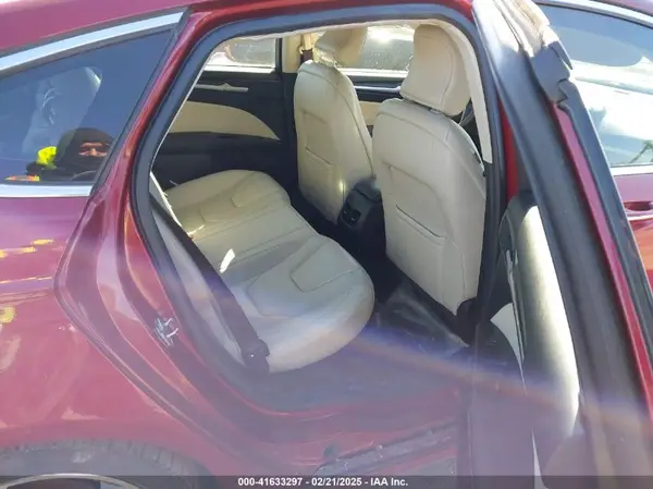 3FA6P0K91HR263827 2017 FORD FUSION - Image 8