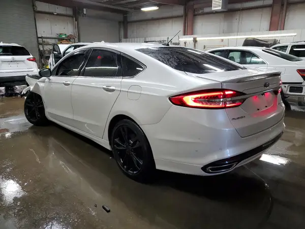 3FA6P0K91JR153558 2018 FORD FUSION - Image 2