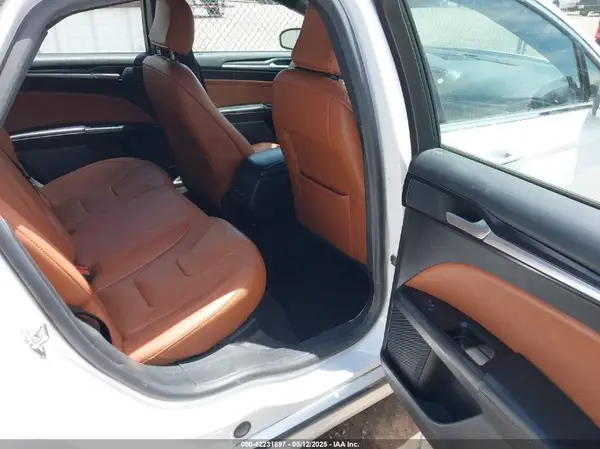 3FA6P0K91LR176003 2020 FORD FUSION - Image 8