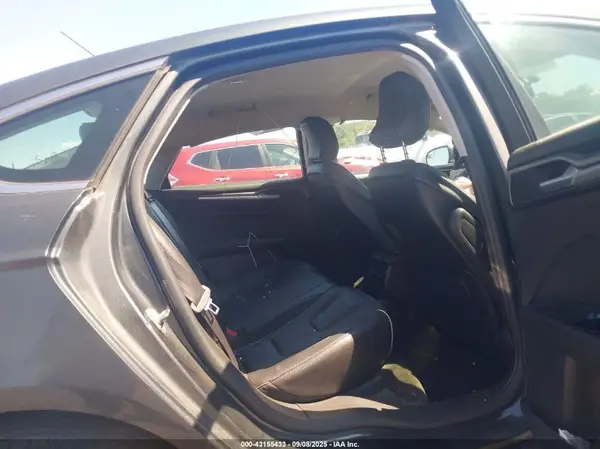 3FA6P0K92GR135417 2016 FORD FUSION - Image 8