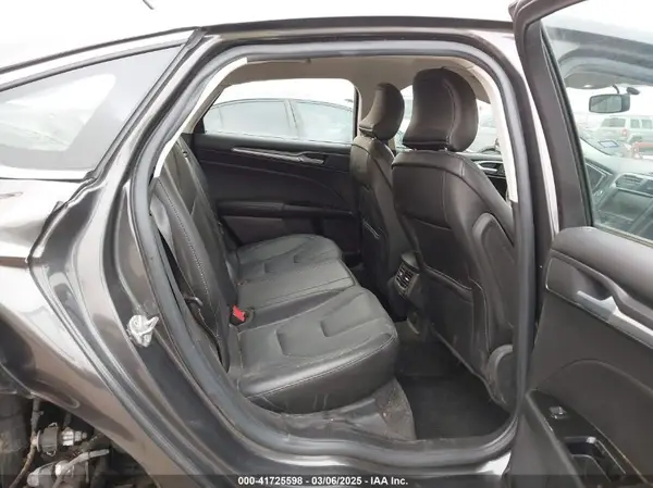 3FA6P0K92GR135630 2016 FORD FUSION - Image 8